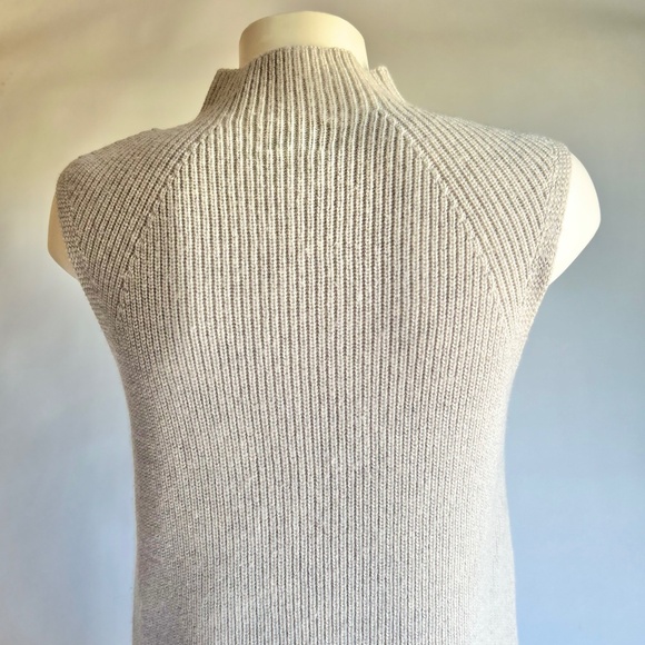 New Wilfred Aritzia Mock Neck Grey 100% Wool Sleeveless Sweater Size M - Picture 7 of 12